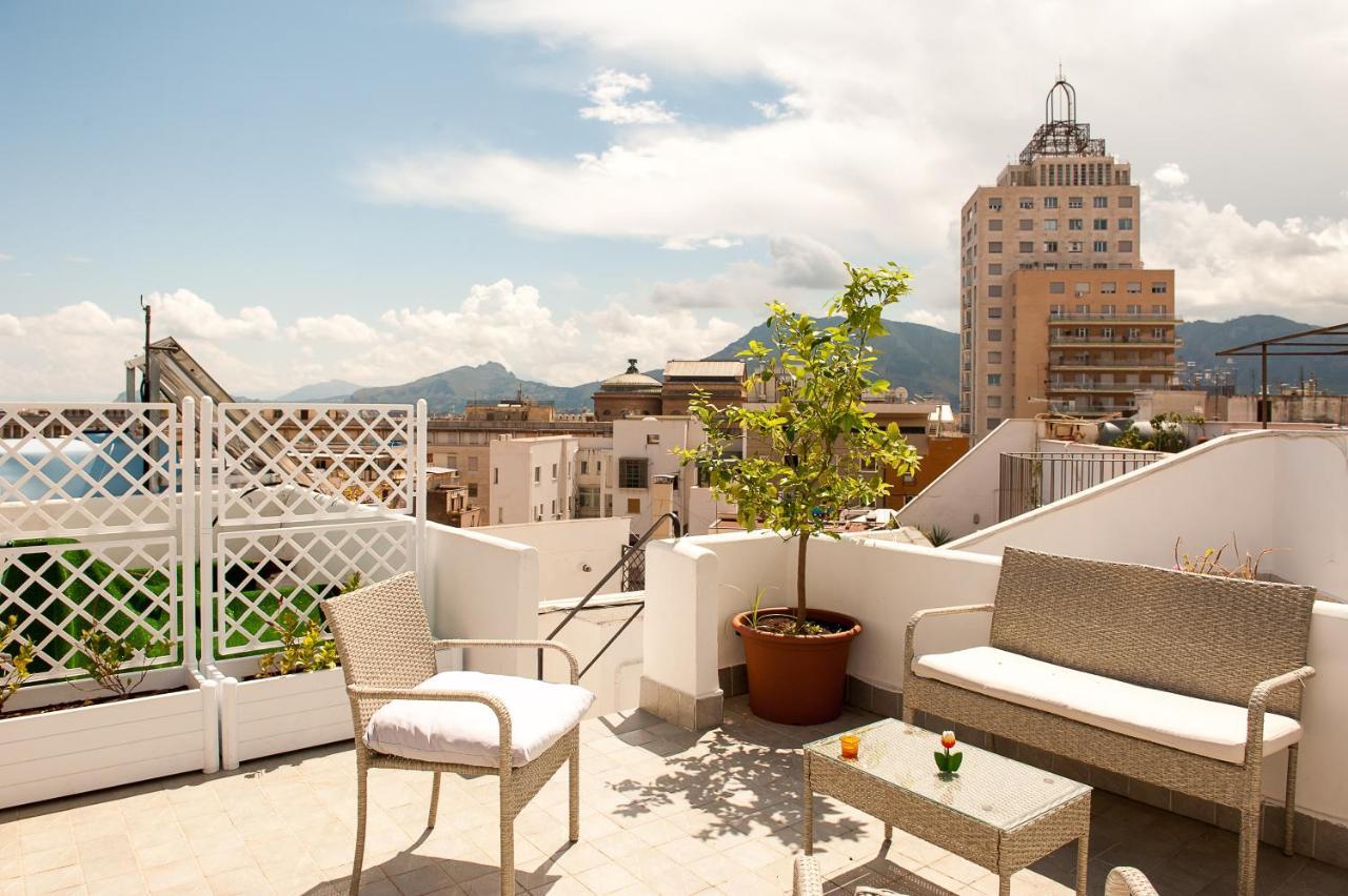 La Terrazza Su Palermo Acomodação com café da manhã Exterior foto