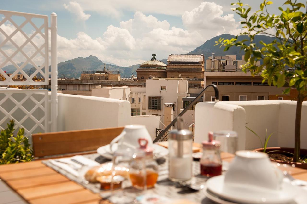 La Terrazza Su Palermo Acomodação com café da manhã Exterior foto